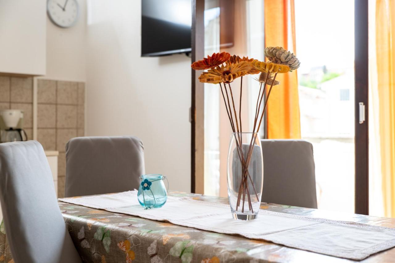Apartmani Centar Palit 외부 사진